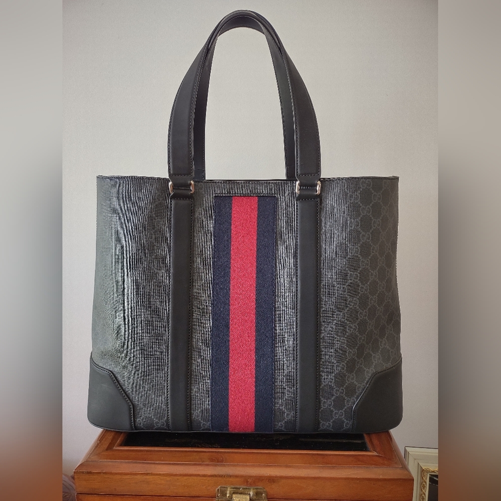 Gucci GG Navy Red Stripe Supreme Tote